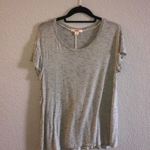 T-shirt with black and white small stripes